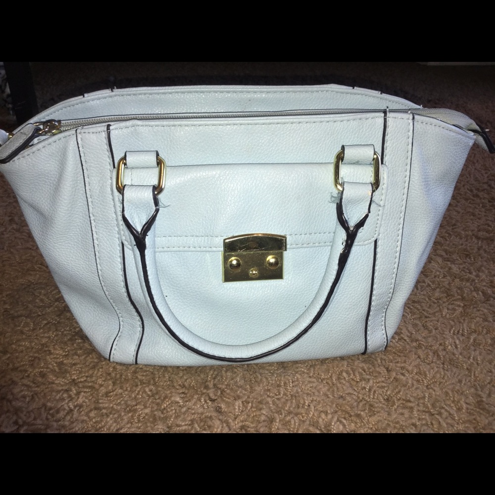 Handbag - Picture 2 of 3